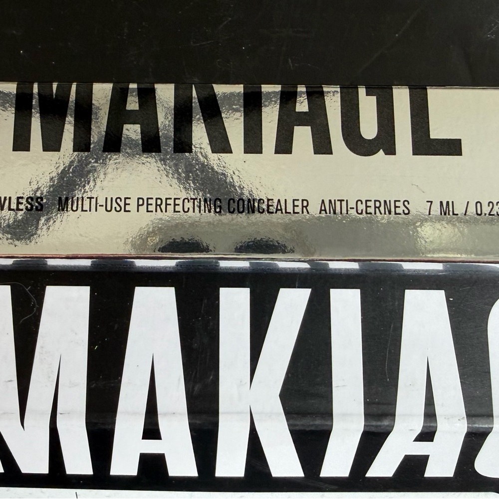 IL MAKIAGE Flawless Concealer in 02 New In the Box